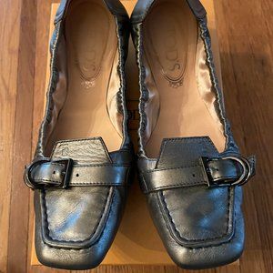 Tod's Women's Size 7 1/2 Gunmetal Ballet flat